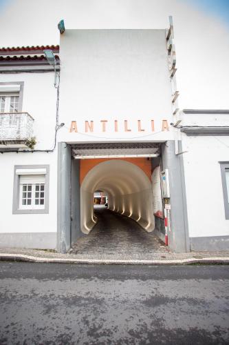 antillia hotel