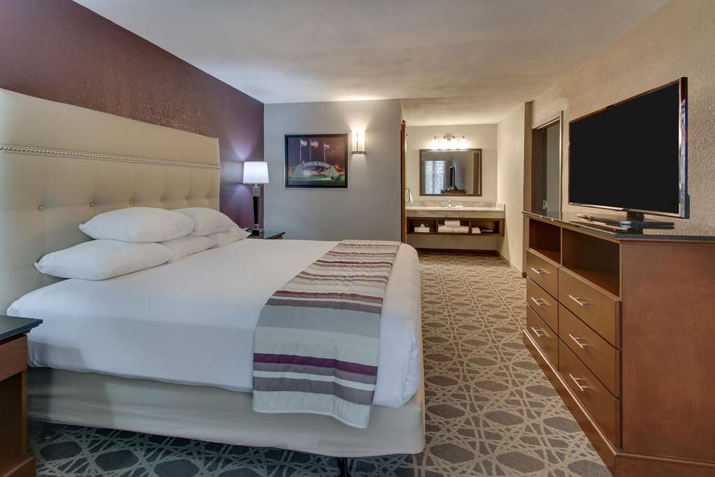 drury inn and suites poplar bluff