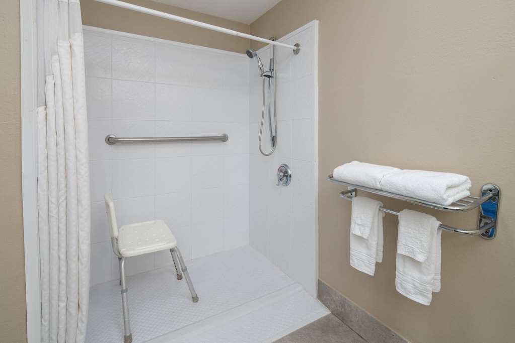 red roof inn savannah north i 95 port wentworth