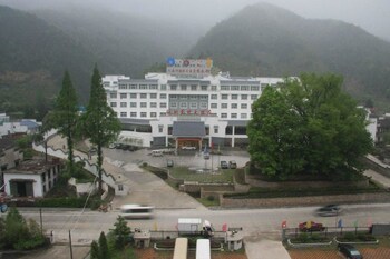hilton garden inn huangshan scenic area south gate