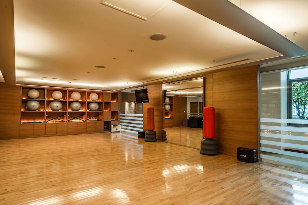conrad bangkok residences