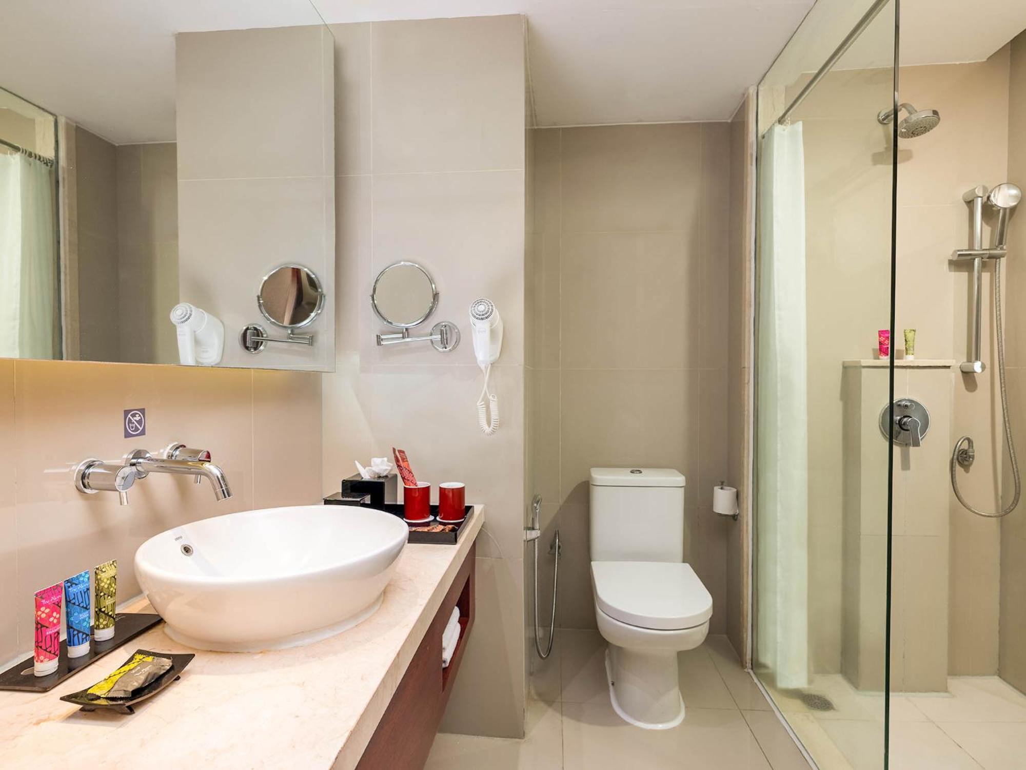 conrad bangkok residences