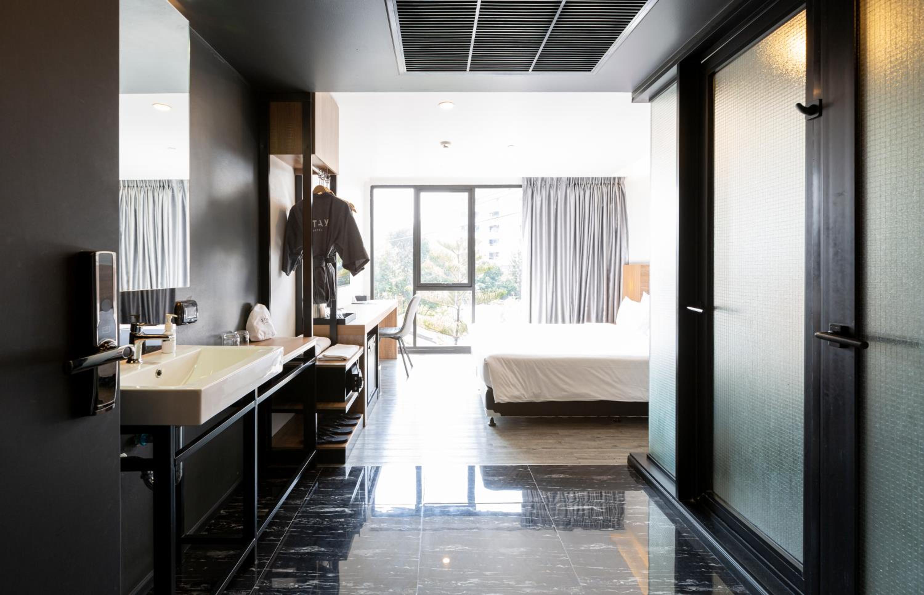 conrad bangkok residences