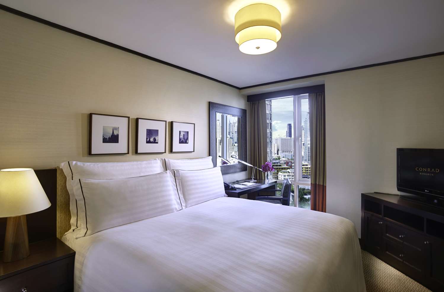 conrad bangkok residences