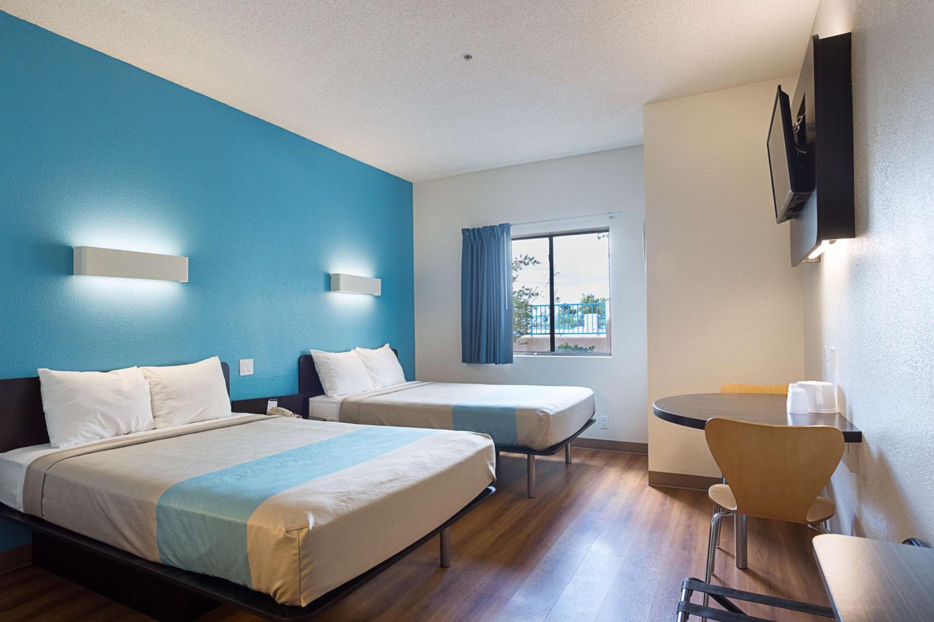 conrad bangkok residences