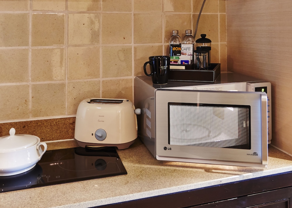 conrad bangkok residences