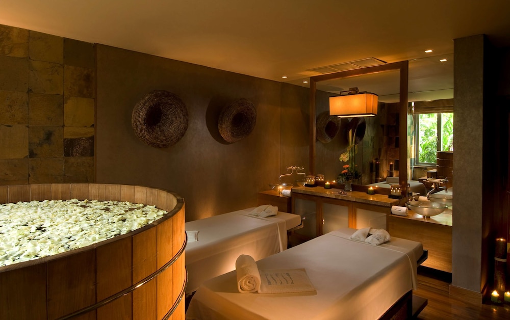 conrad bangkok residences