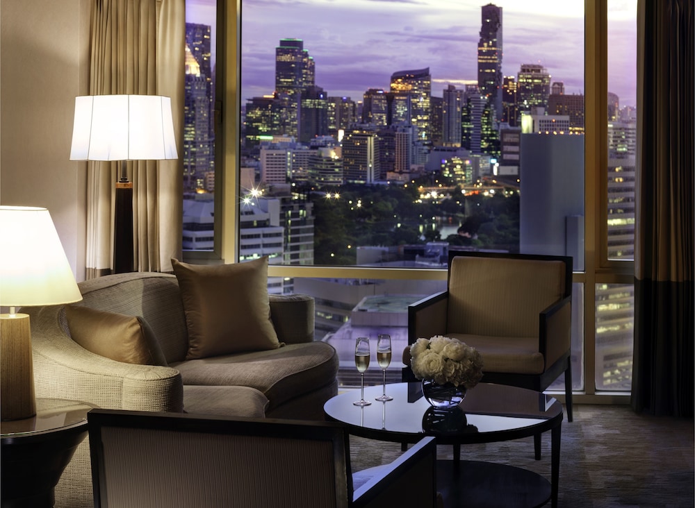 conrad bangkok residences