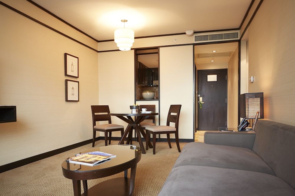 conrad bangkok residences