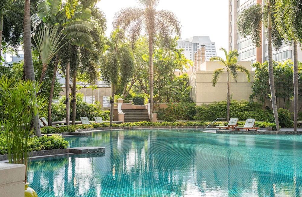 conrad bangkok residences