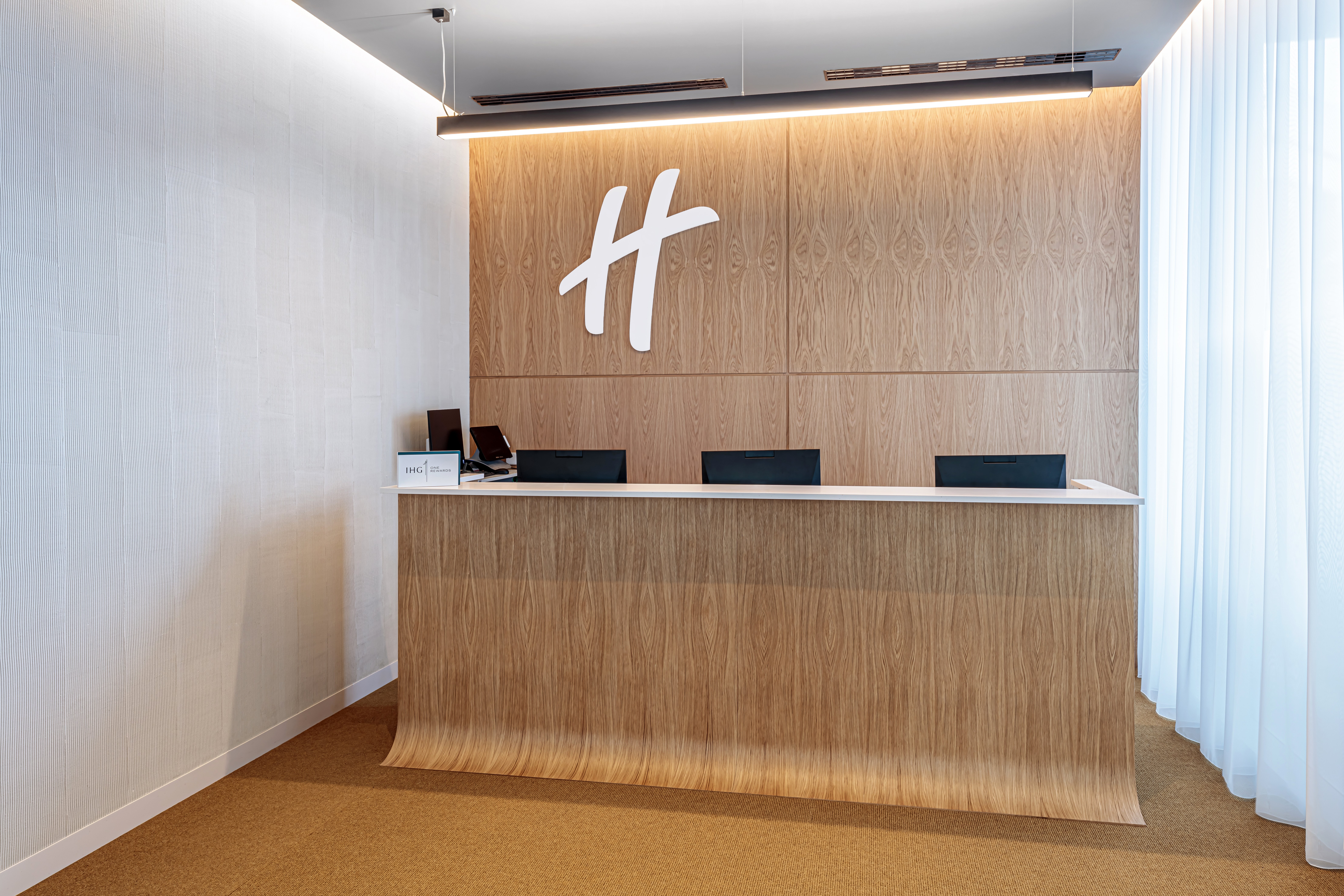 holiday inn prague congress centre by ihg