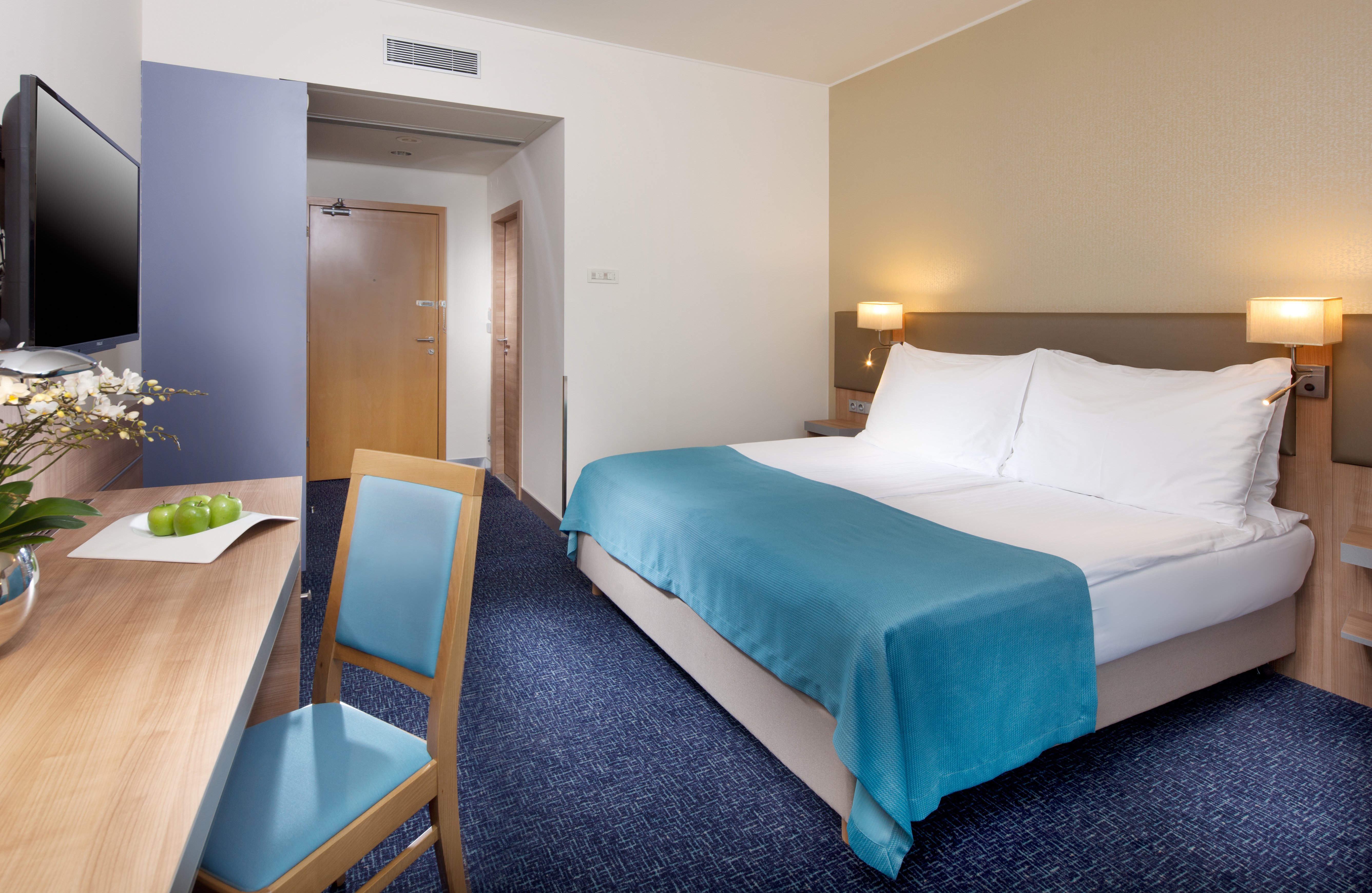 holiday inn prague congress centre by ihg