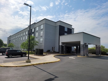 comfort inn and suites pottstown eastern gateway