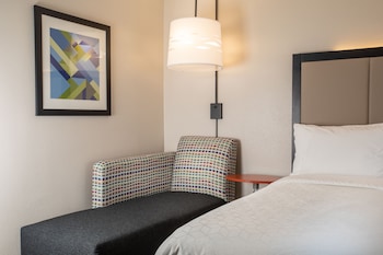 holiday inn express prescott by ihg