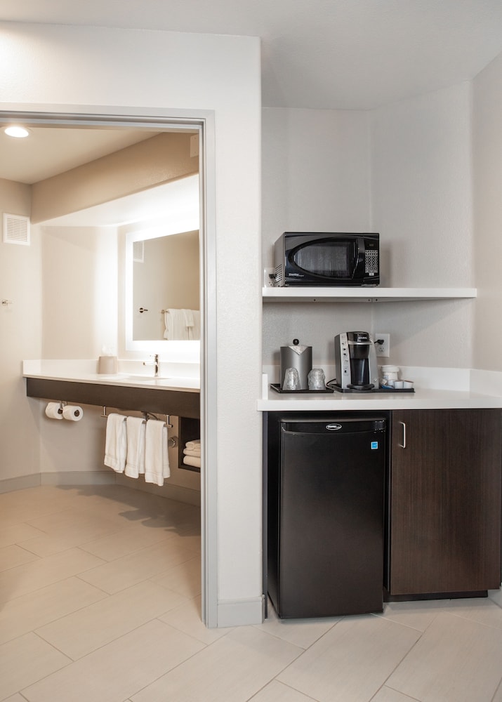 holiday inn express prescott by ihg