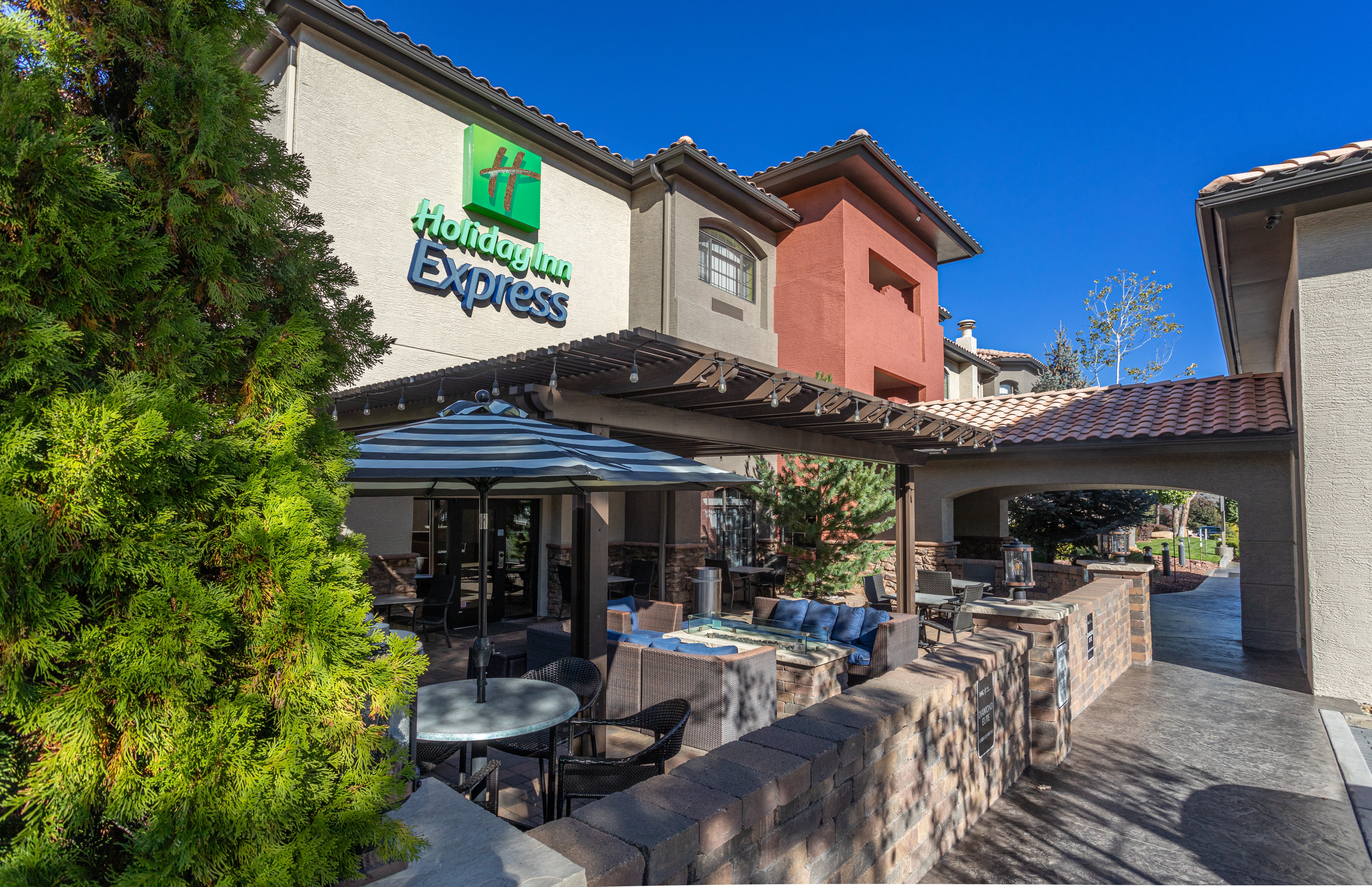 holiday inn express prescott by ihg