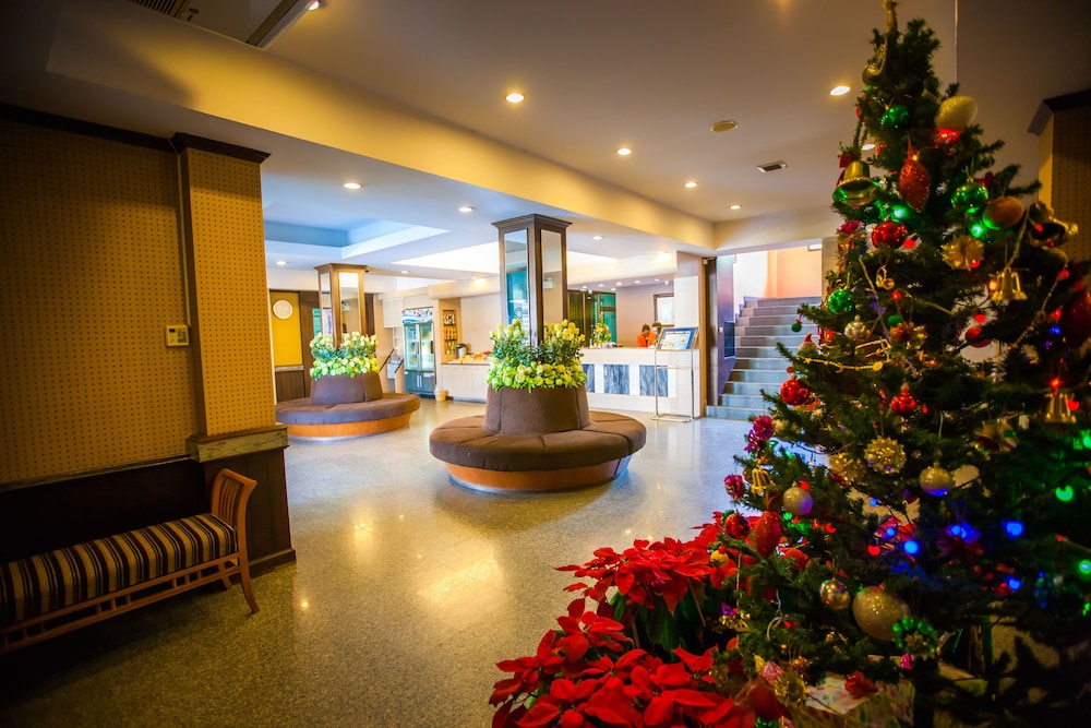 klaang muang hotel rayong