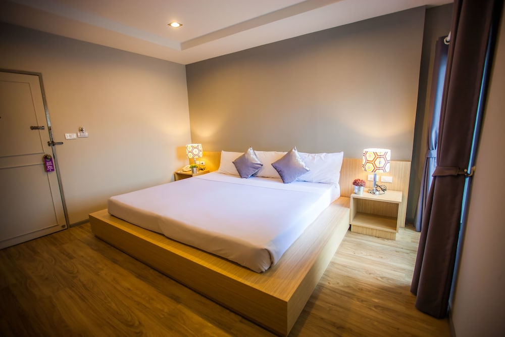 klaang muang hotel rayong
