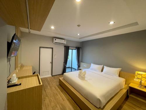 klaang muang hotel rayong