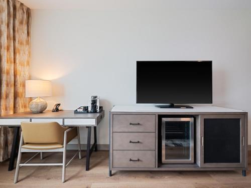 hotel indigo asheville downtown by ihg