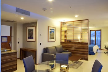 holiday inn express puerto vallarta by ihg