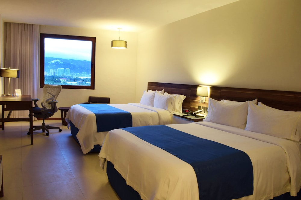 holiday inn express puerto vallarta by ihg