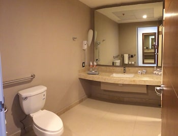 holiday inn express puerto vallarta by ihg