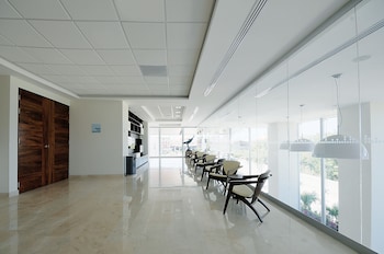 Holiday Inn Express Puerto Vallarta By Ihg,Nuevo Vallarta>>Marina Vallarta,3 star