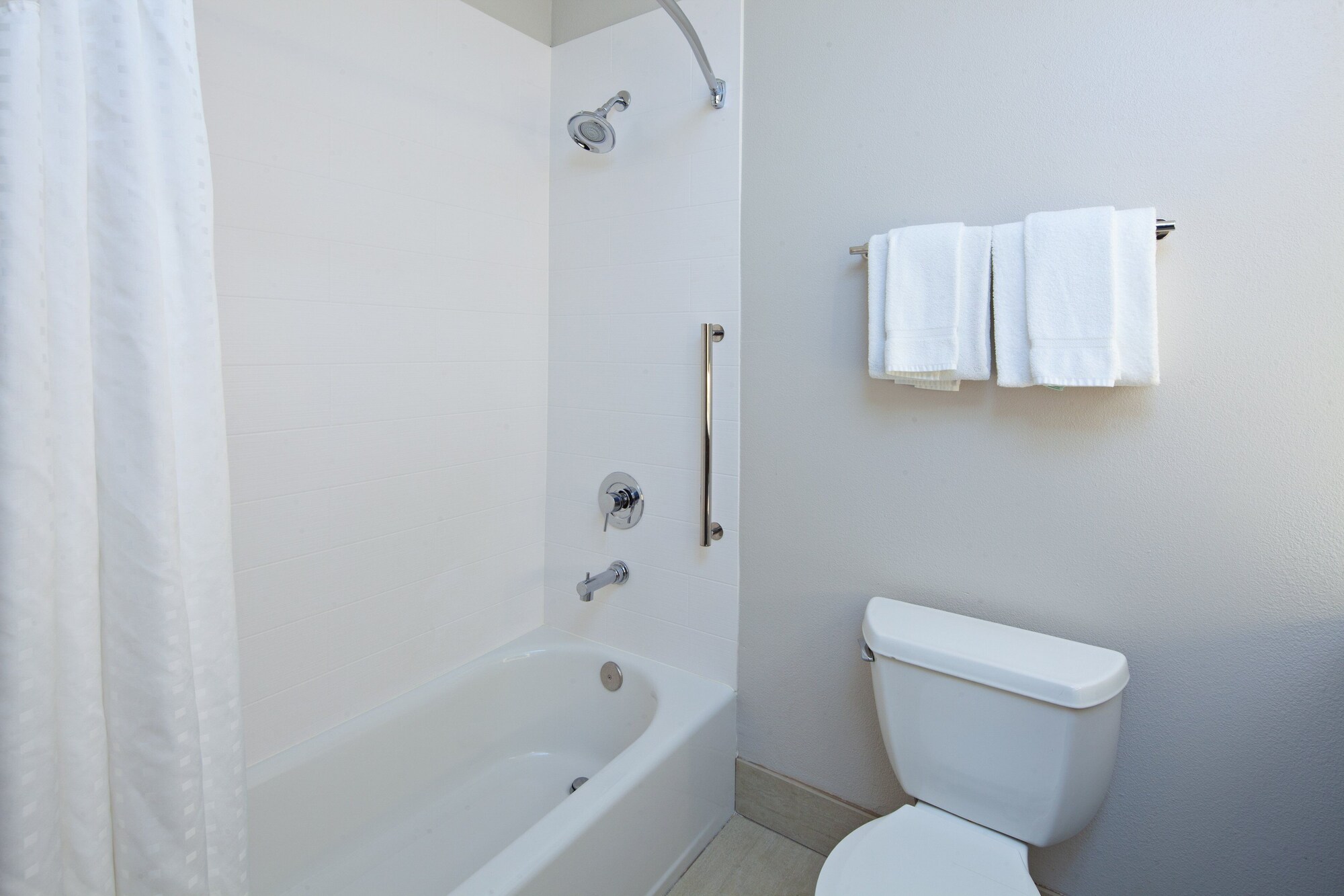 holiday inn express and suites rancho mirage