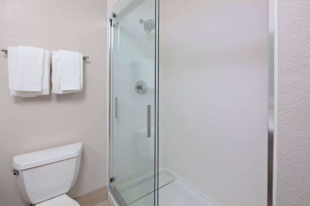 holiday inn express and suites rancho mirage