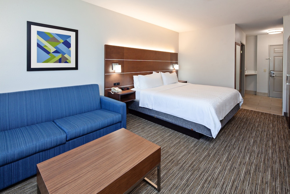 holiday inn express and suites rancho mirage