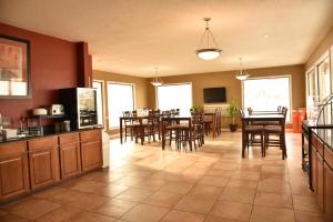 The Suite Inn,South Dakota>>Rapid City,2 star