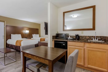comfort suites at sabino canyon