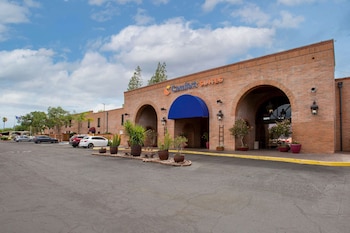 Comfort Suites At Sabino Canyon,Tanque Verde>>Pima,3 star