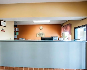 econo lodge inn and suites tuscaloosa i 20