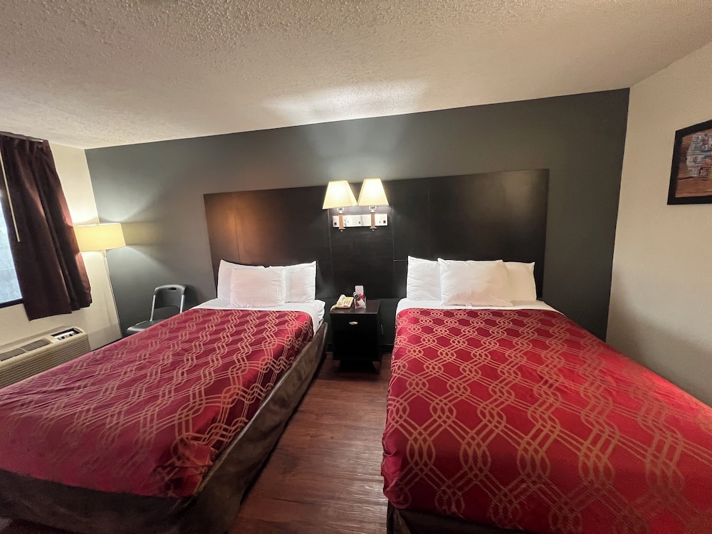 econo lodge inn and suites tuscaloosa i 20