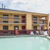 econo lodge inn and suites i 20 exit 73