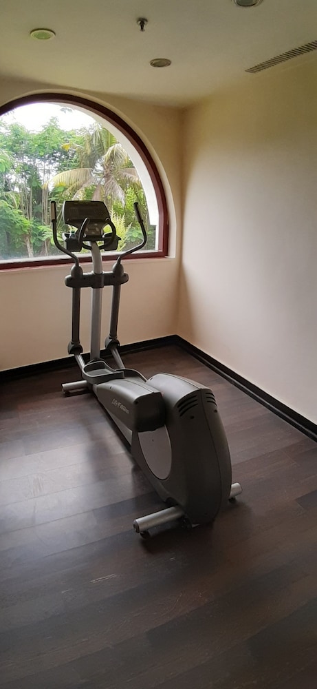 Gateway Varkala (A Taj Innercircle Hotel),Mundayil Road,5 star