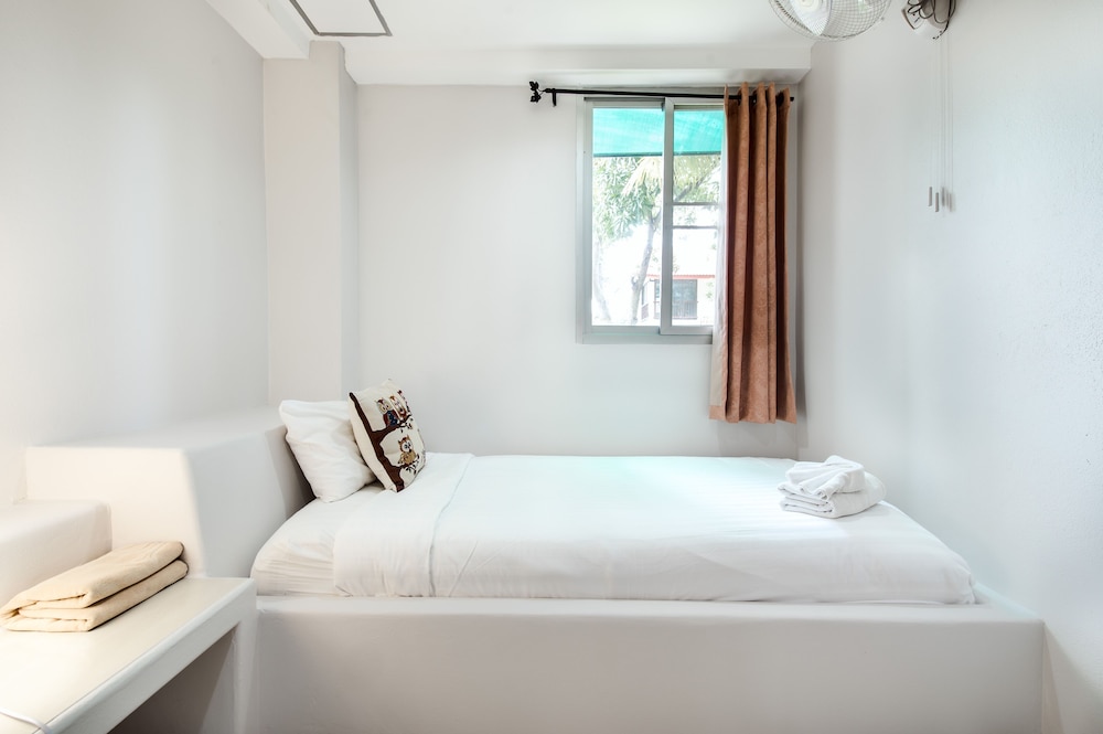 prinz garden villa hua hin