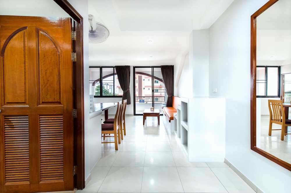 prinz garden villa hua hin