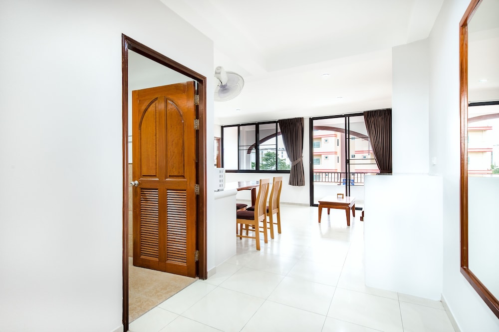 prinz garden villa hua hin