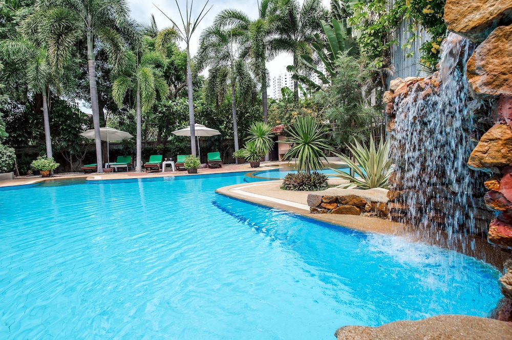 prinz garden villa hua hin