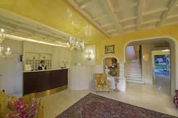 viktoria palace hotel