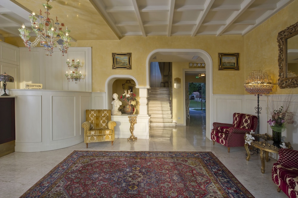 viktoria palace hotel