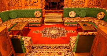 De-Laila Houseboats,,3 star