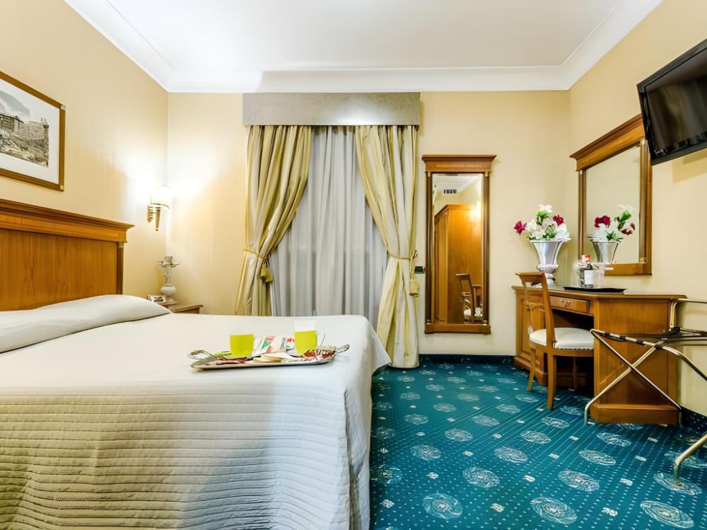 luxury rooms h 2000 roma