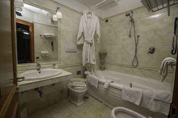 luxury rooms h 2000 roma