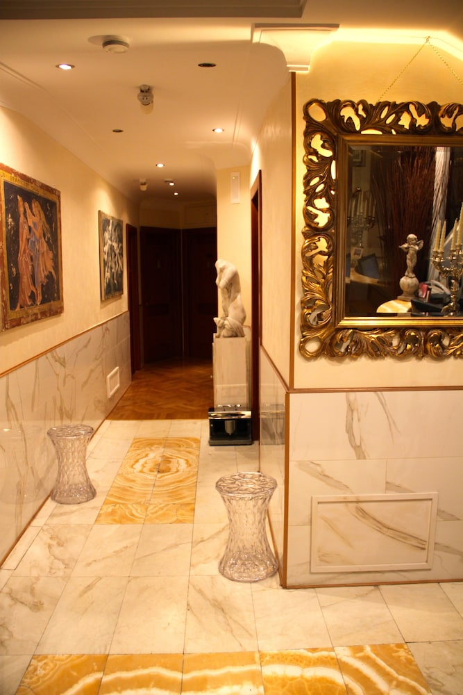 luxury rooms h 2000 roma