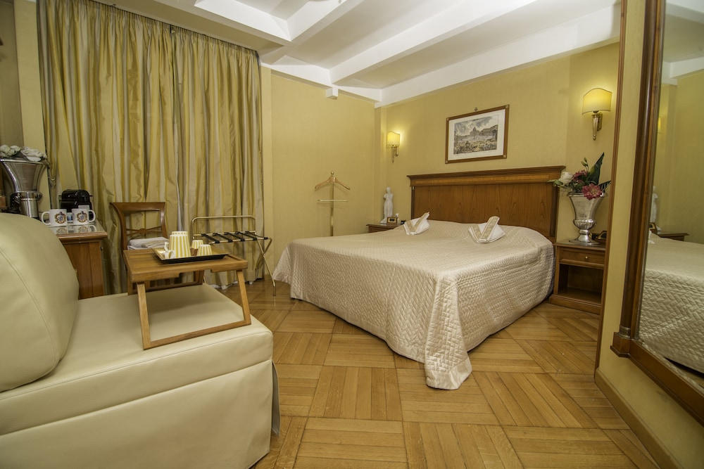 luxury rooms h 2000 roma