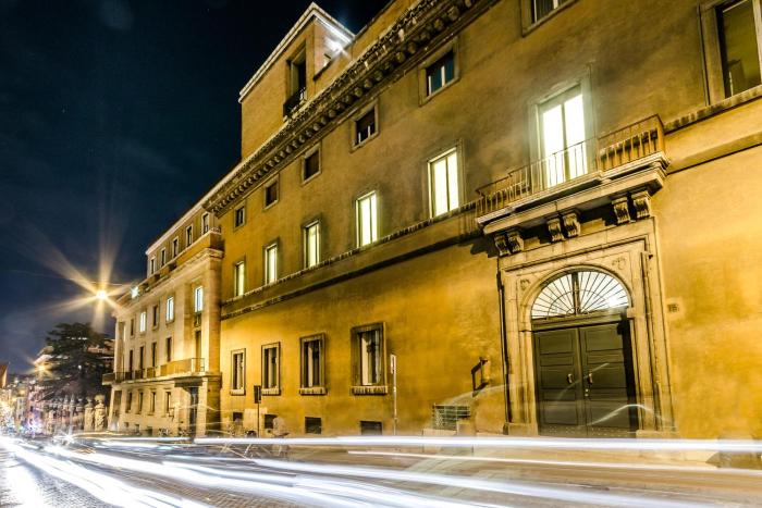 luxury rooms h 2000 roma